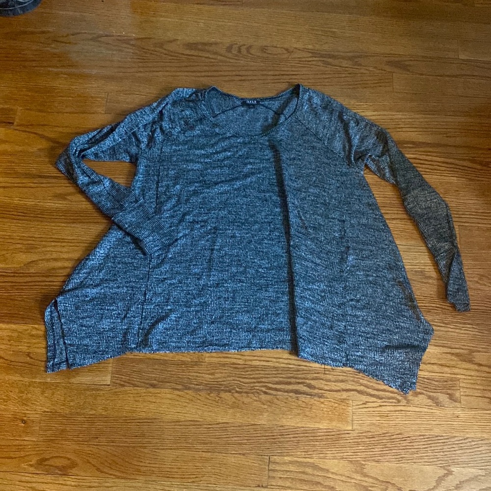 Ana flowy shirt top